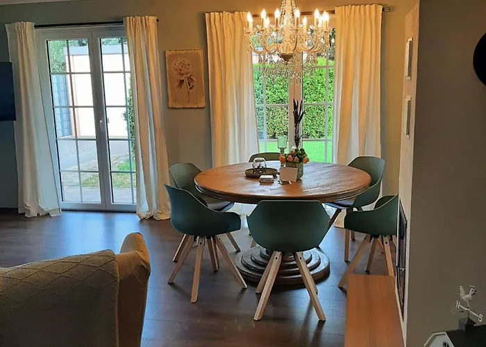 Seeliebe Mit Sauna Und Nur 50 Mtr. Bis Zum Senftenberg