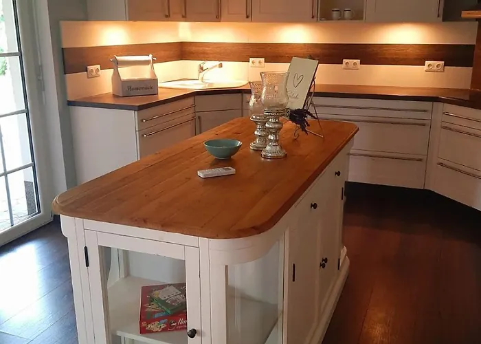 Seeliebe Mit Sauna Und Nur 50 Mtr. Bis Zum Senftenberg