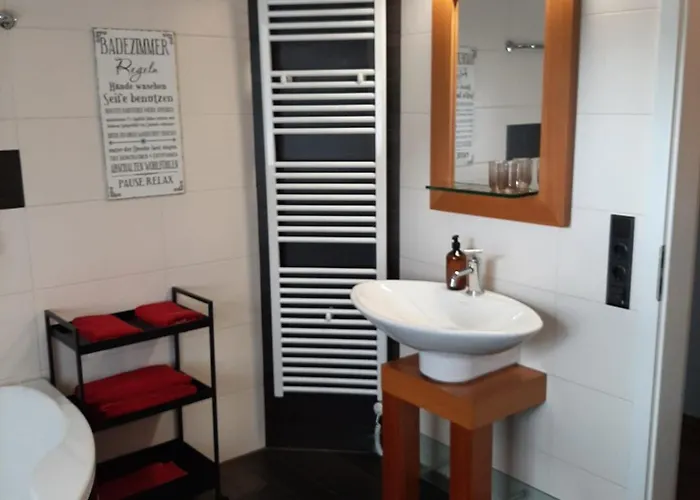 Seeliebe Mit Sauna Und Nur 50 Mtr. Bis Zum Villa Senftenberg